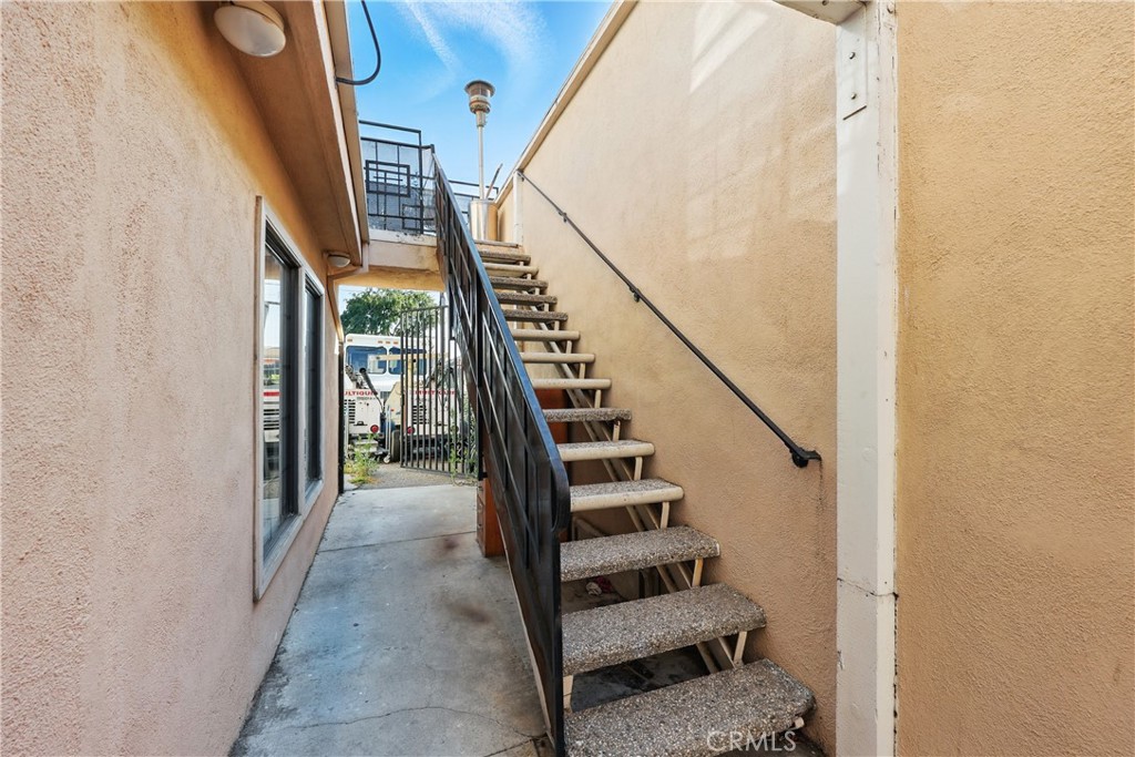 5428 E Beverly Boulevard Property Photo 15