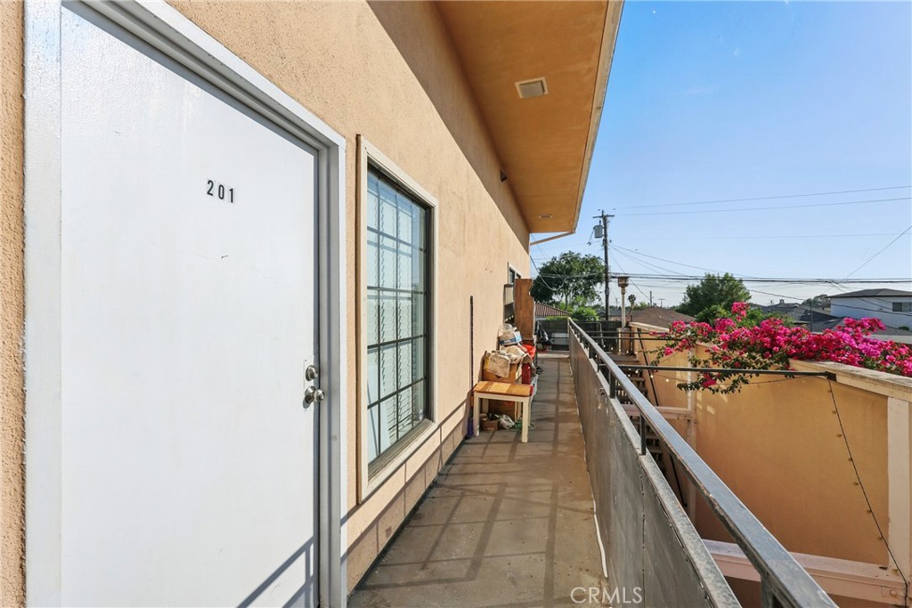 5428 E Beverly Boulevard Property Photo 25