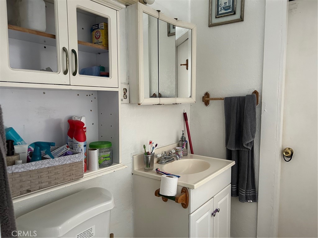 994 Magnolia Avenue Property Photo 8