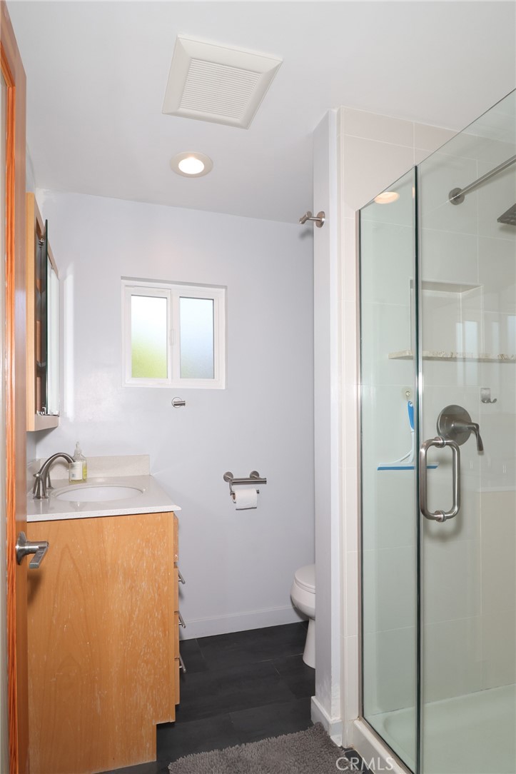 13917 Truro Avenue Property Photo 15