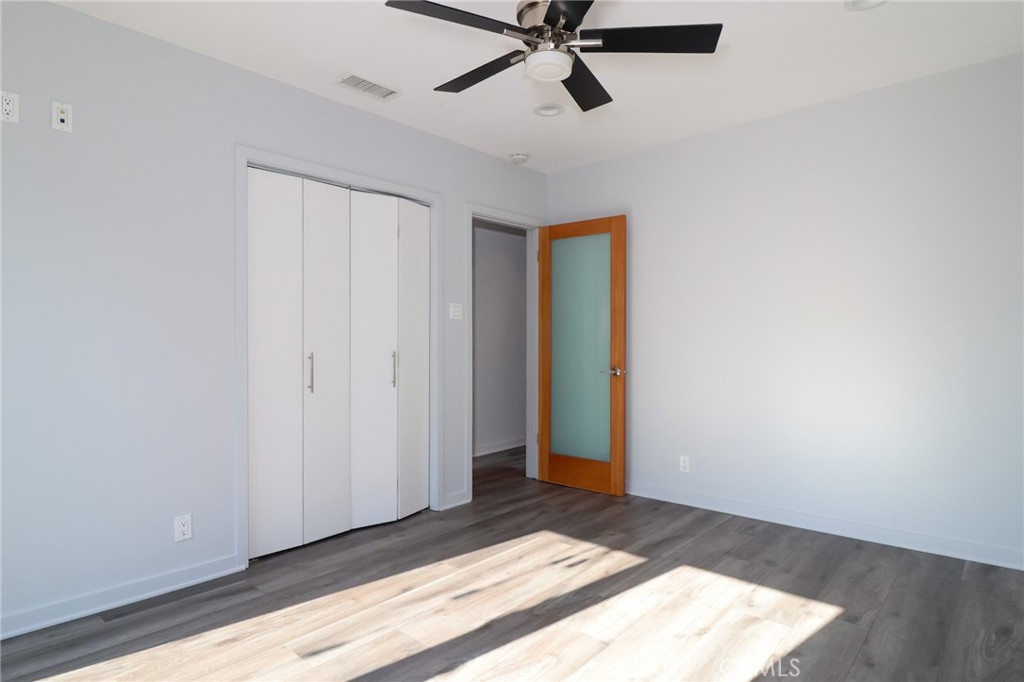 13917 Truro Avenue Property Photo 26