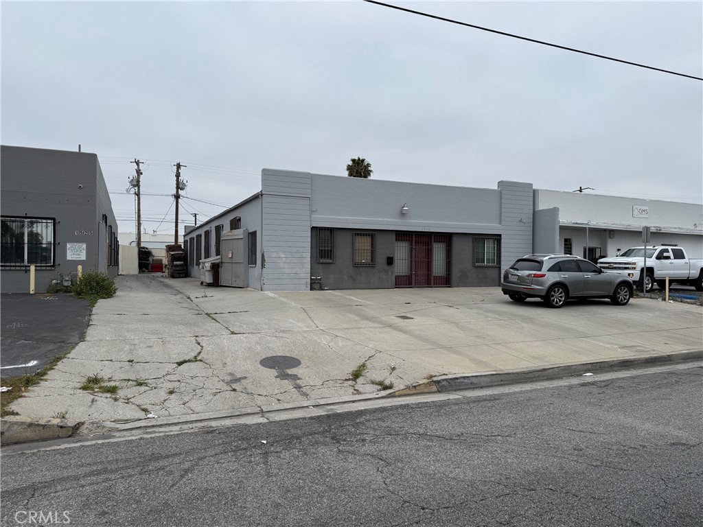1513 W El Segundo Boulevard Property Photo 1
