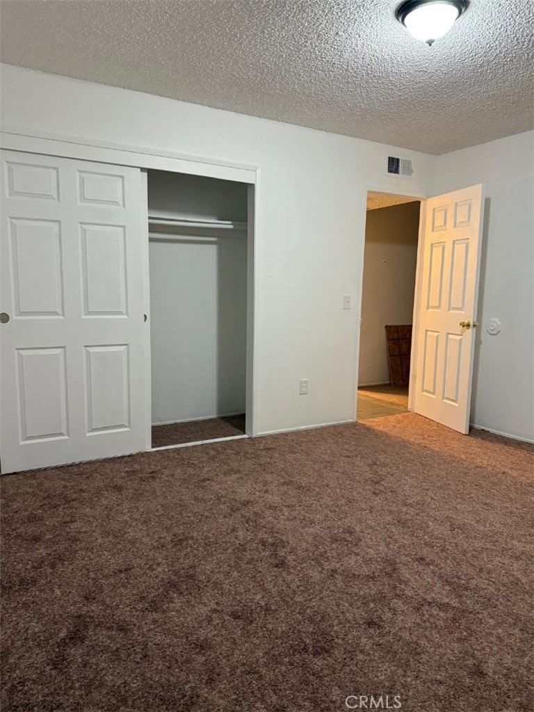 710 N Chester Avenue Property Photo 9