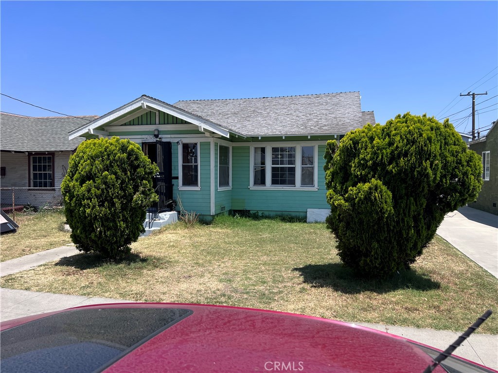 1909 E 59th Street Property Photo 1