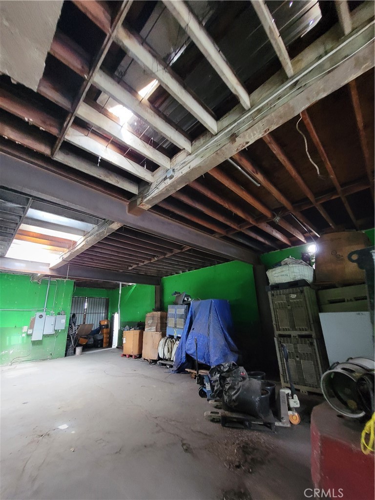 5739 Long Beach Avenue Property Photo 11