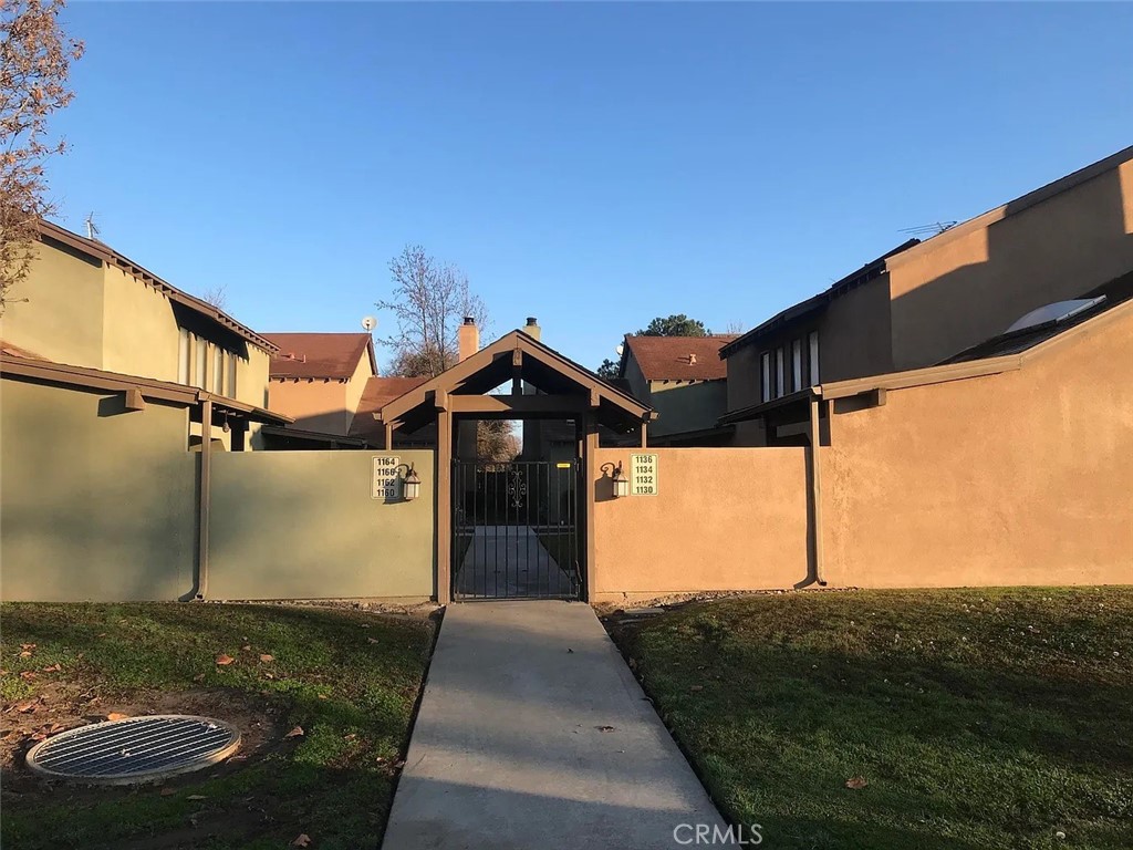 1136 Bel Aire Circle Property Photo 1