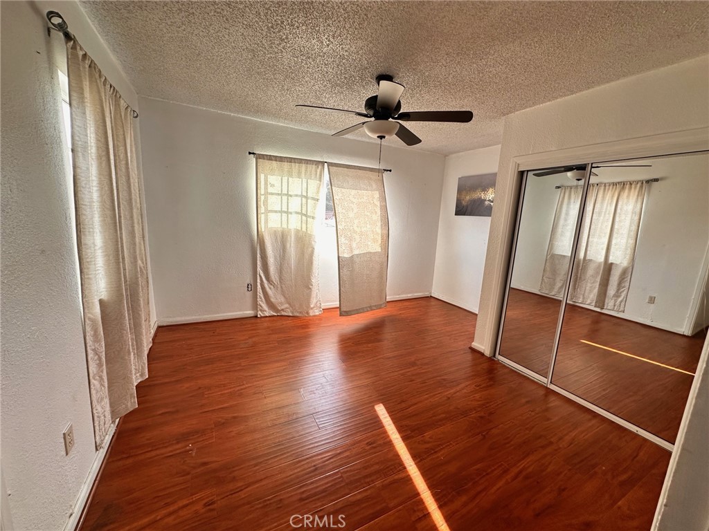 3208 W 74th Street Property Photo 44
