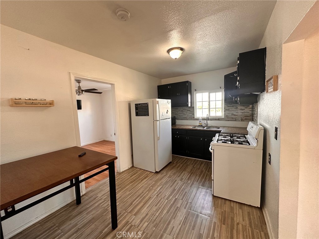 3208 W 74th Street Property Photo 46