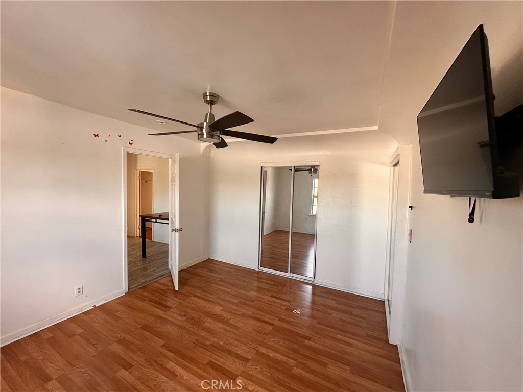 3208 W 74th Street Property Photo 48