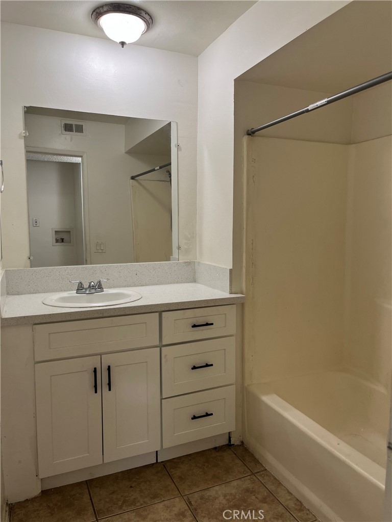 2035 Reedy Avenue Property Photo 8