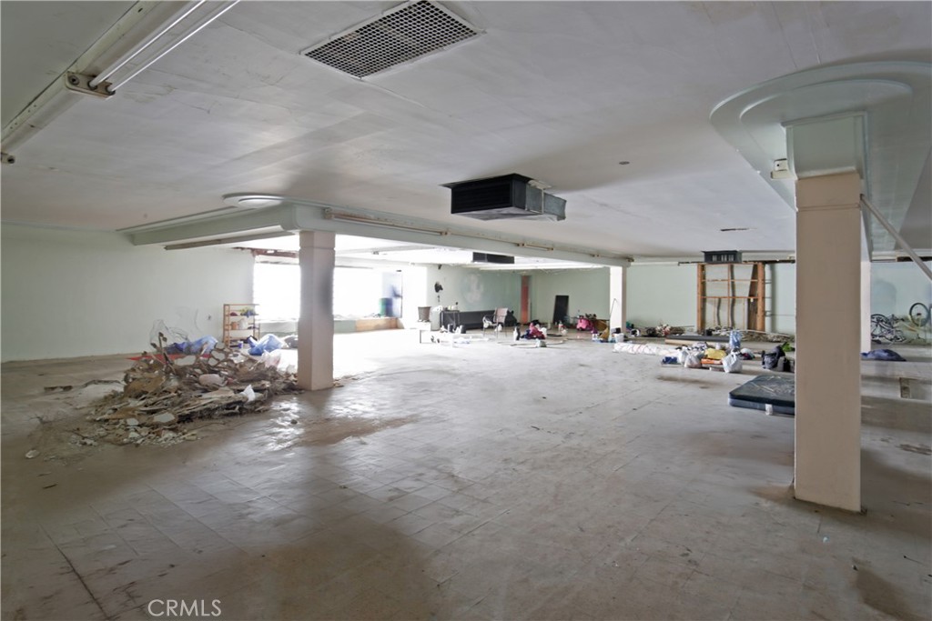 8218 Firestone Boulevard Property Photo 11