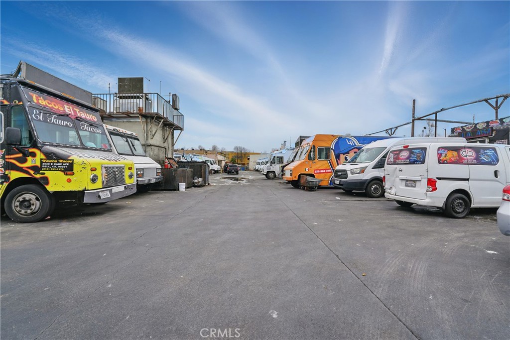 3916 3930 Gage Avenue Property Photo 1