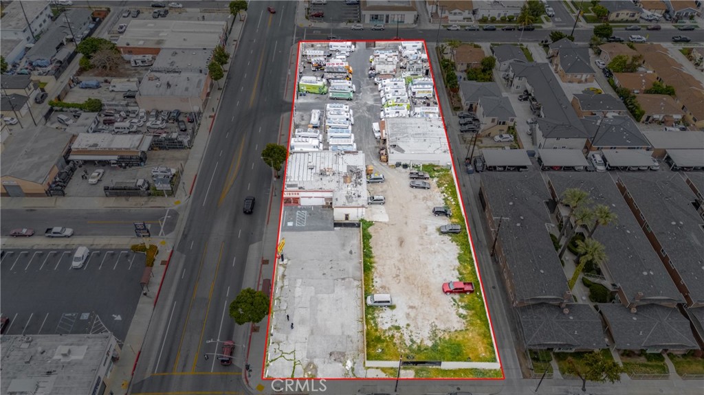 3916 3930 Gage Avenue Property Photo 13