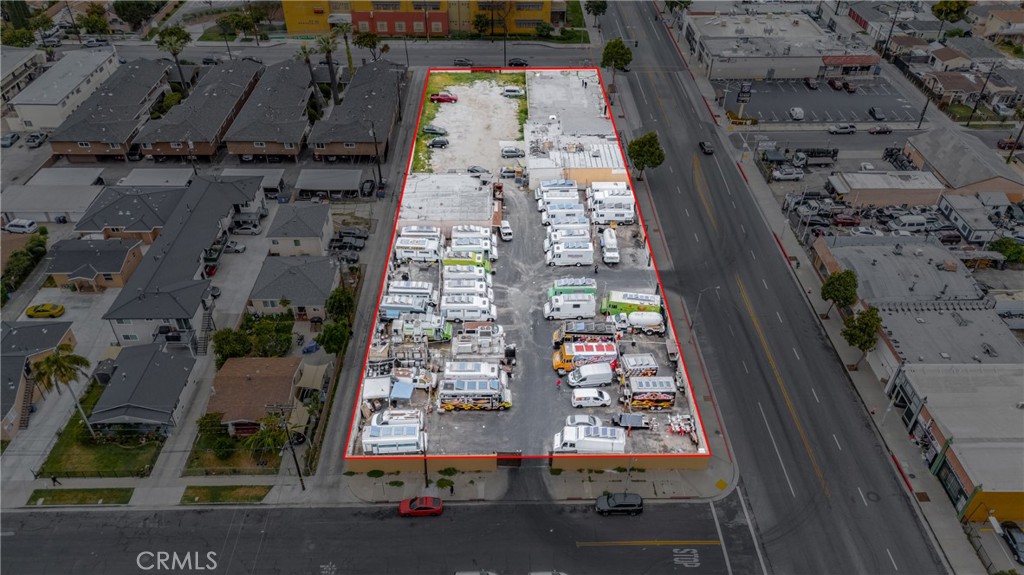 3916 3930 Gage Avenue Property Photo 21