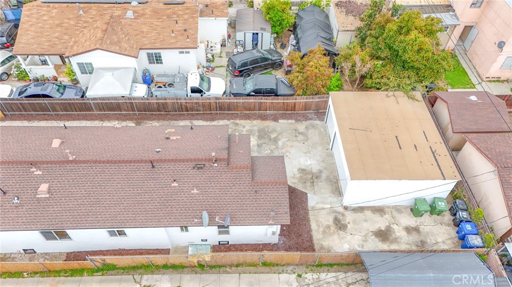 223 E 83rd Street Property Photo 46