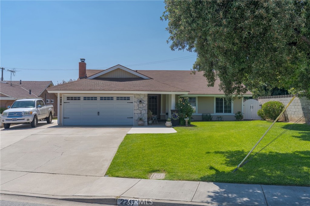 2247 Stratford Way Property Photo 1