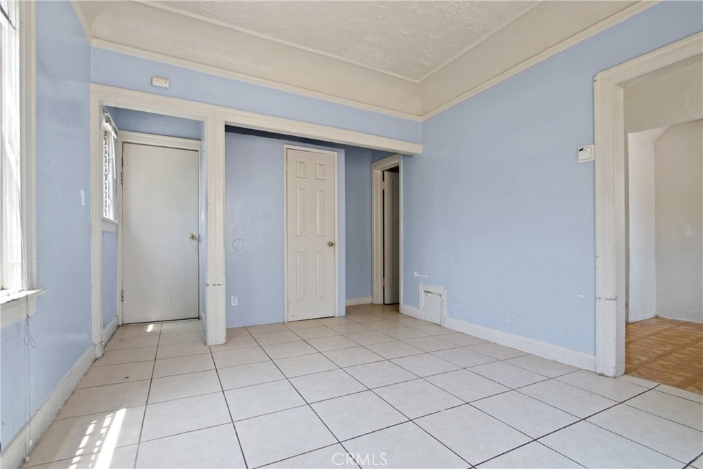 4215 S Kansas Avenue Property Photo 10