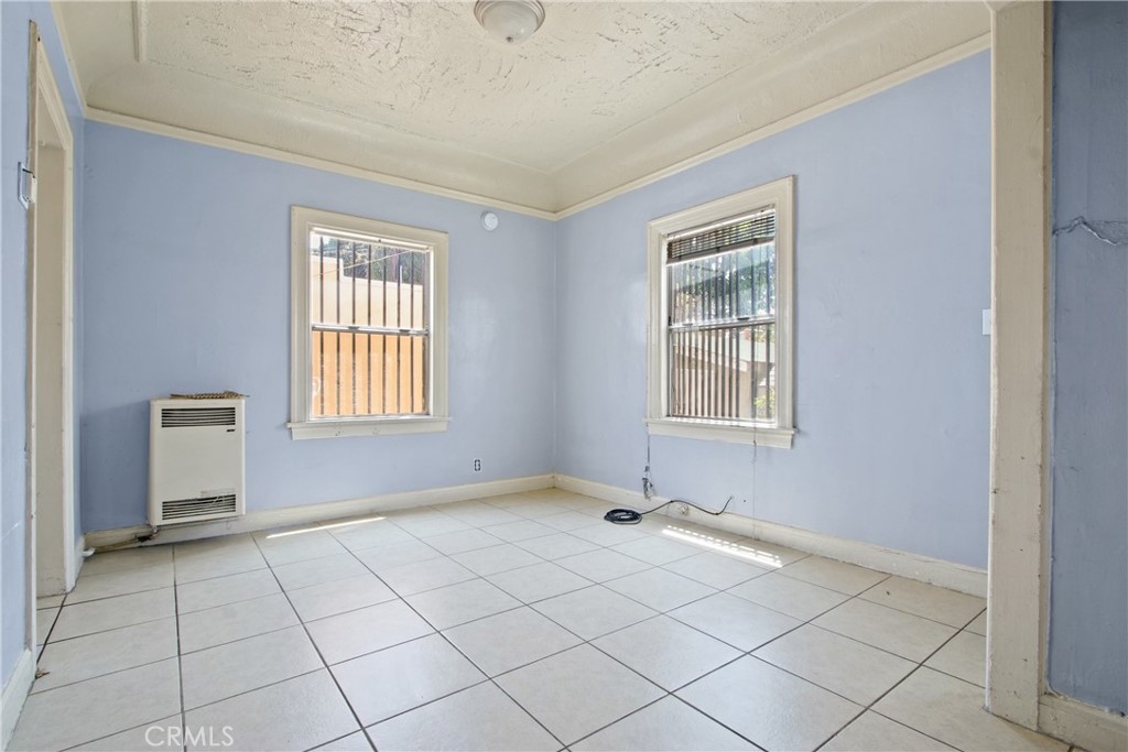 4215 S Kansas Avenue Property Photo 12