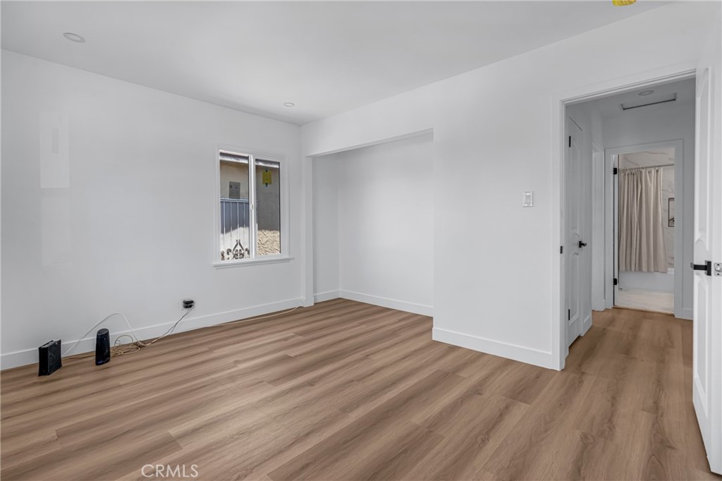 916 S Northwood Avenue Property Photo 24