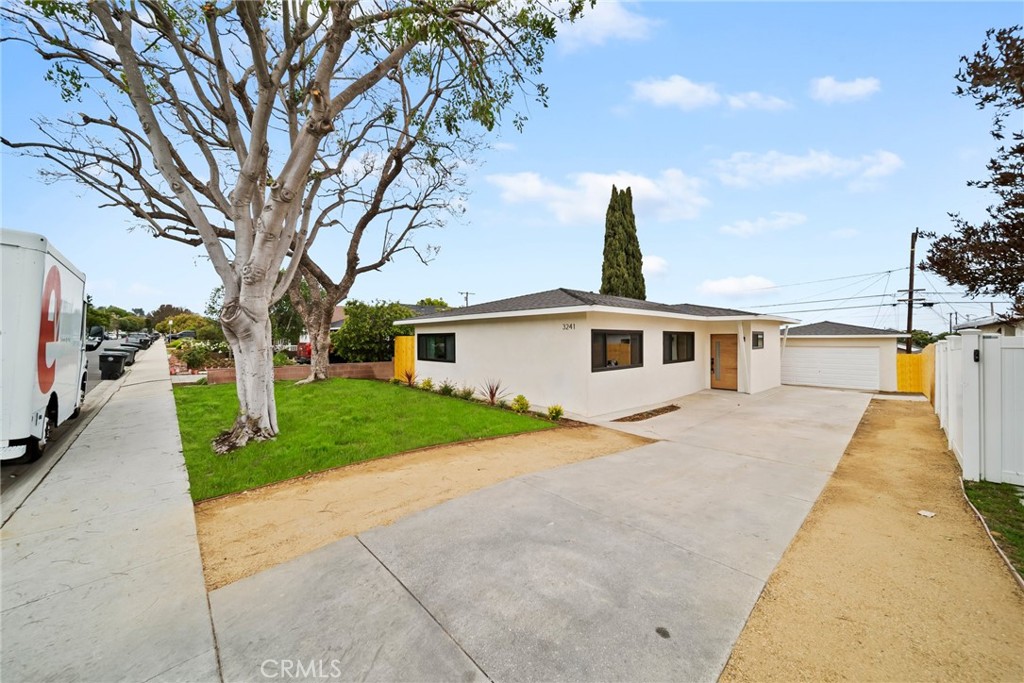 3241 Dalemead Street Property Photo 1