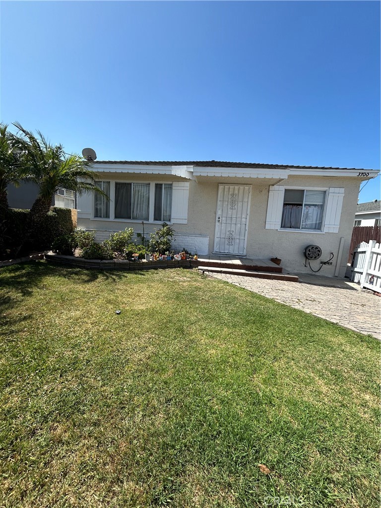 3700 W 105th Street Property Photo 1