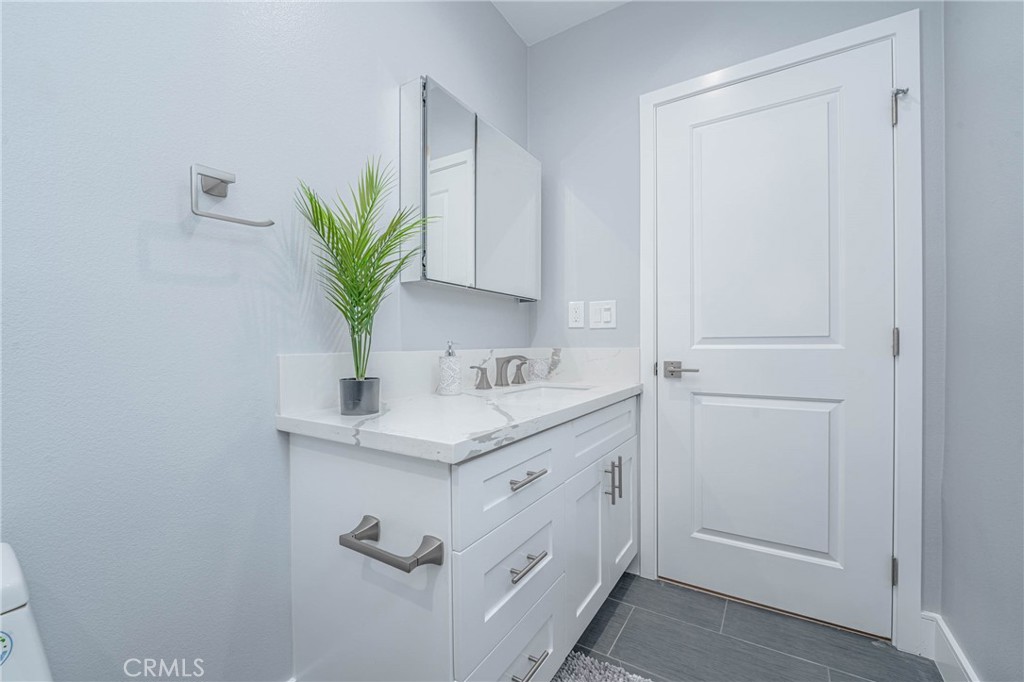 232 E Gage Avenue A Property Photo 15
