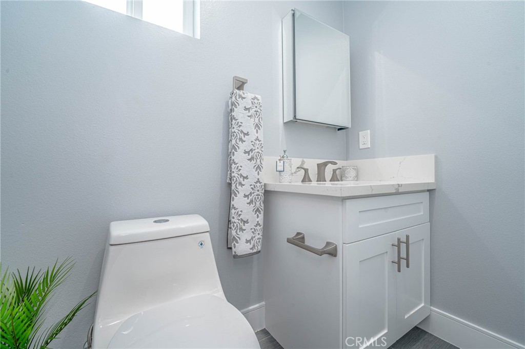 232 E Gage Avenue A Property Photo 38
