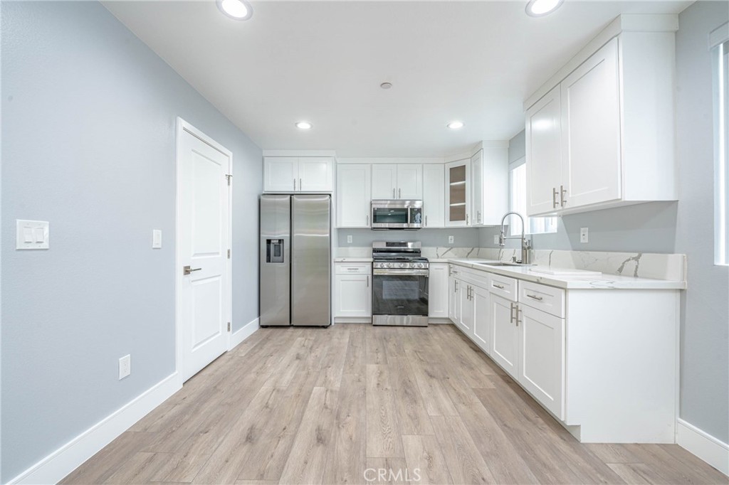 232 E Gage Avenue A Property Photo 61
