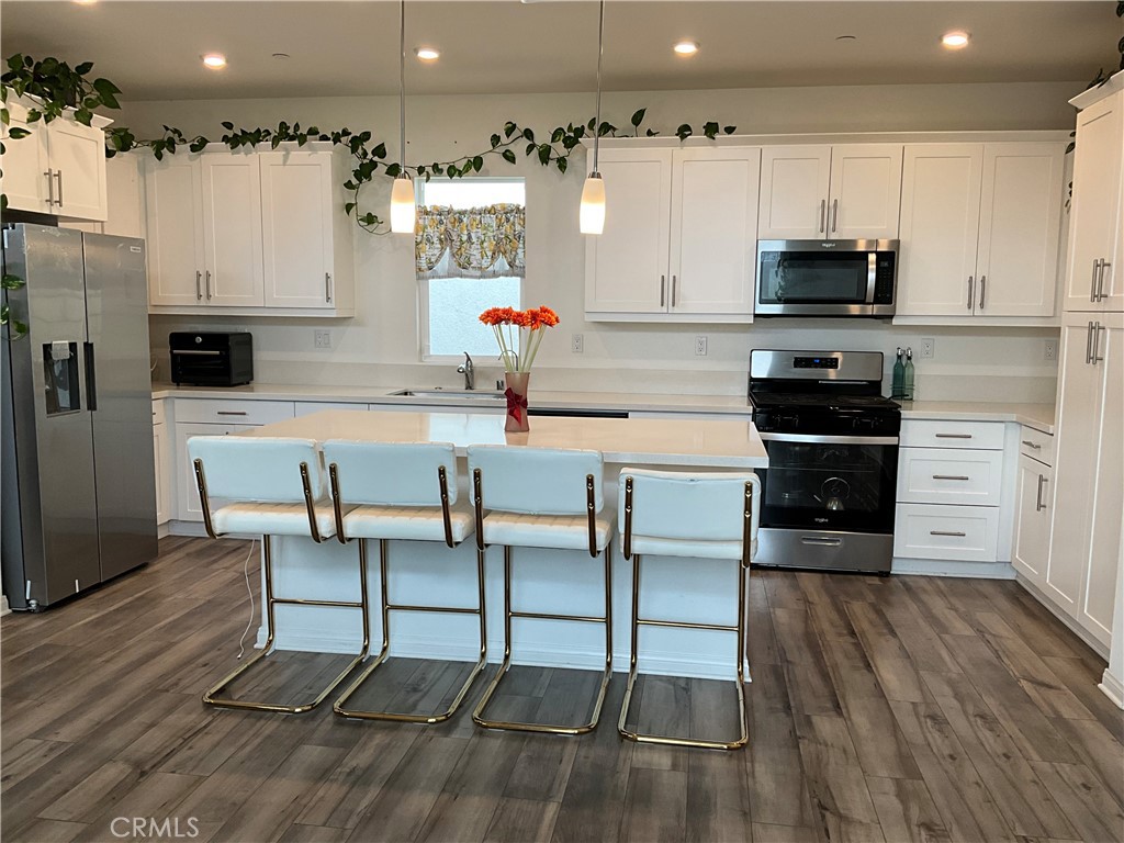 365 Huntington Court Property Photo 2