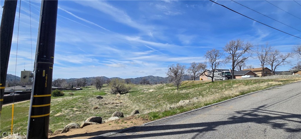 17701 Bold Venture Drive Property Photo 3