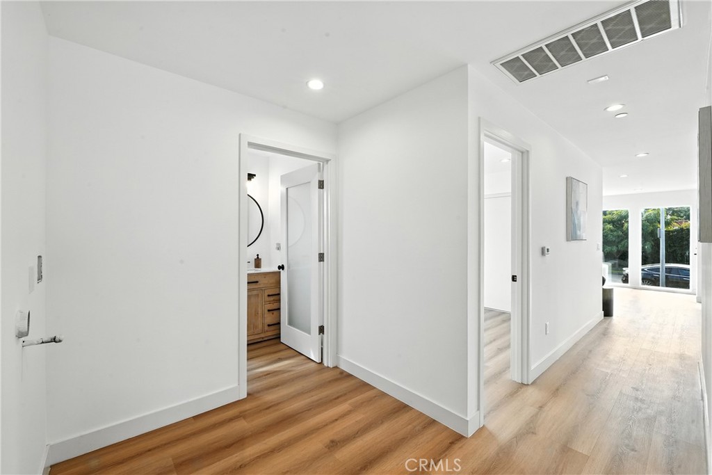 3031 3033 Vineyard Avenue Property Photo 22