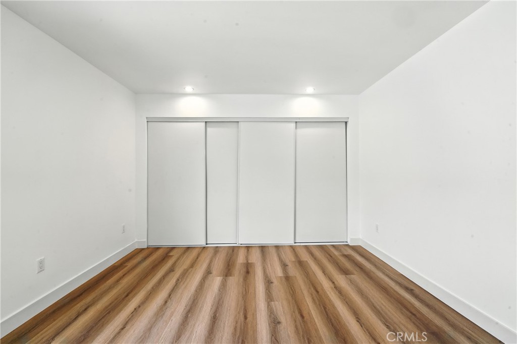 3031 3033 Vineyard Avenue Property Photo 26
