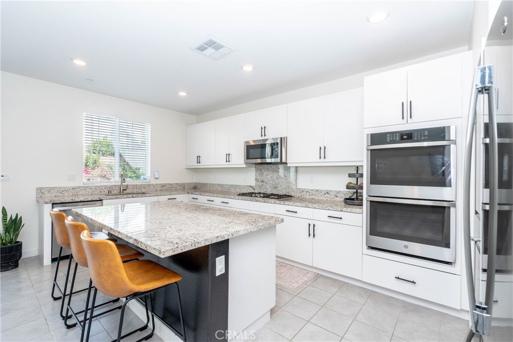554 Cumberland Road Property Photo 8