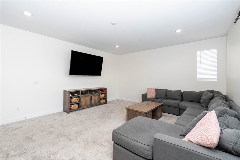 554 Cumberland Road Property Photo 16