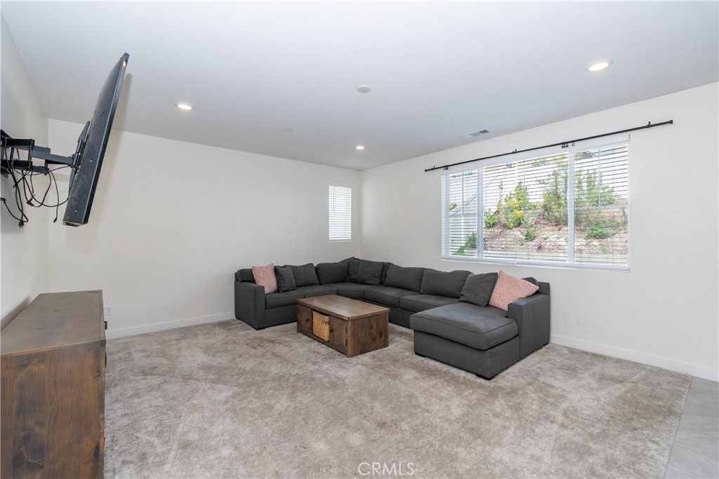 554 Cumberland Road Property Photo 17