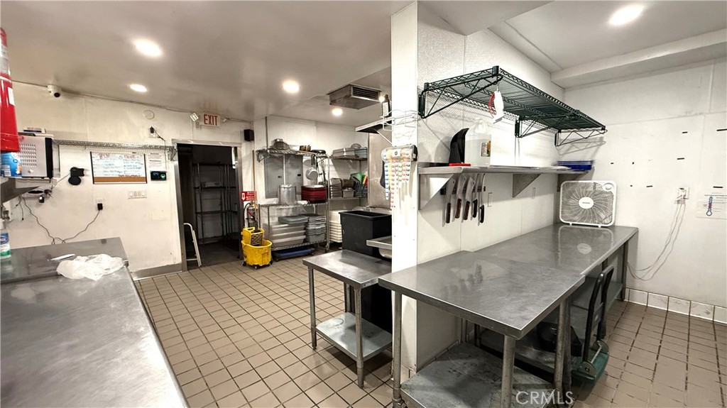 11919 Garfield Avenue Property Photo 16