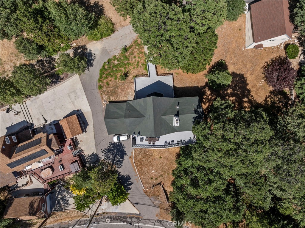 27814 North Bay Road Property Photo 3