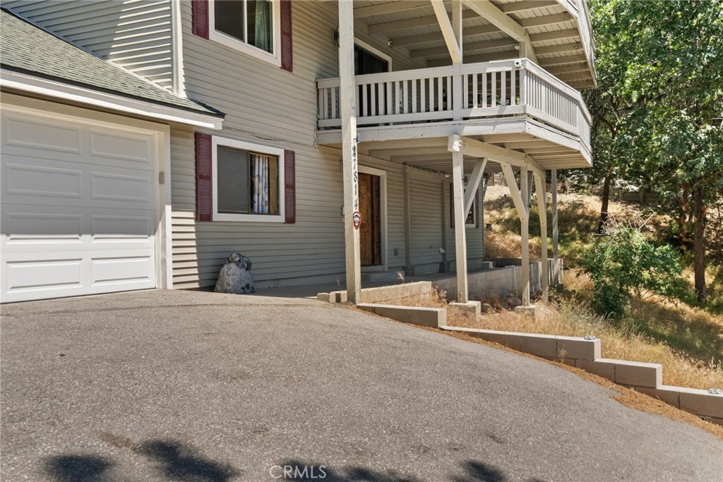 27814 North Bay Road Property Photo 52