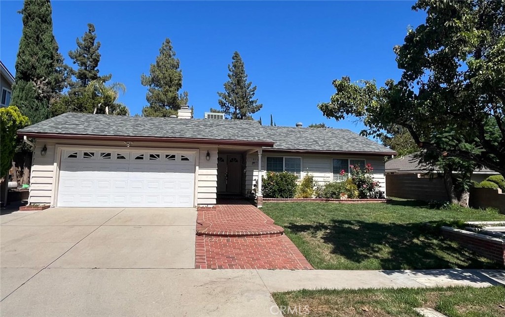 10116 Viking Avenue Property Photo 1
