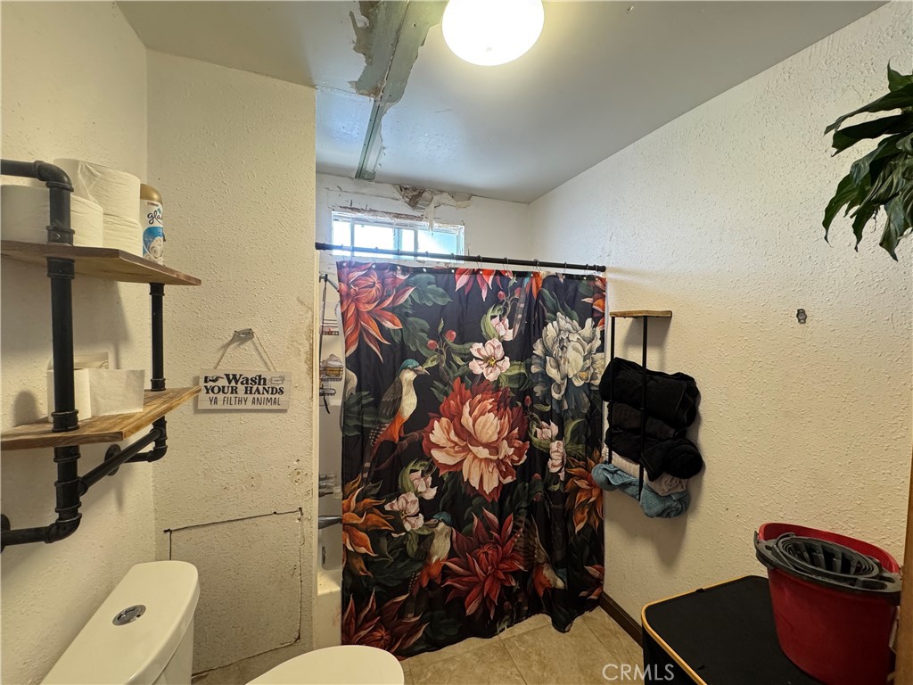244 Woodham Avenue Property Photo 6