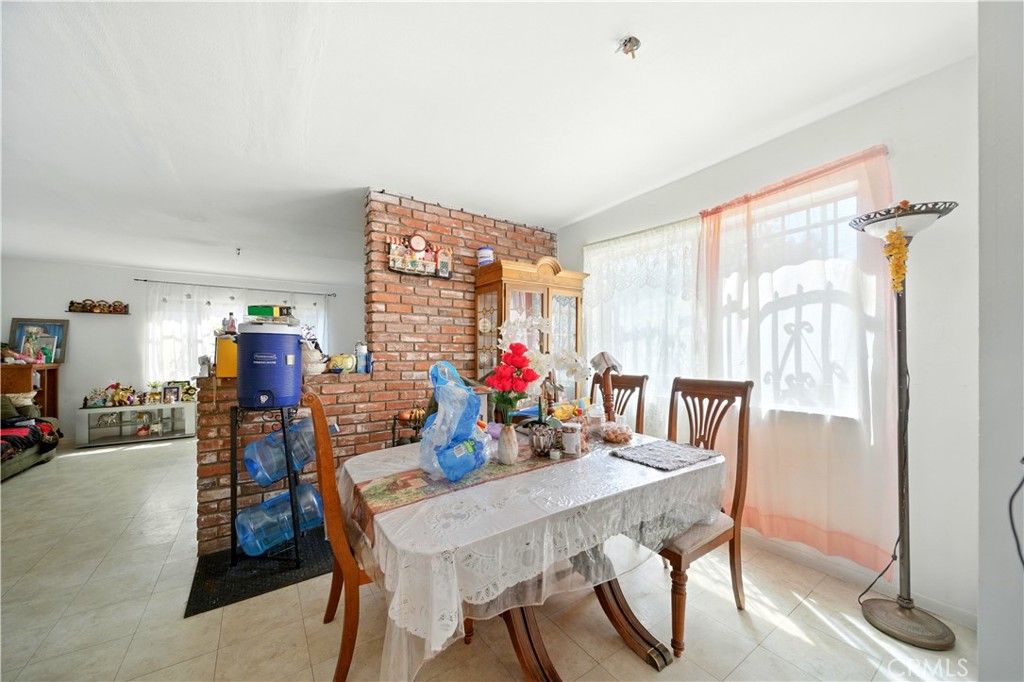 138 Banbridge Avenue Property Photo 11