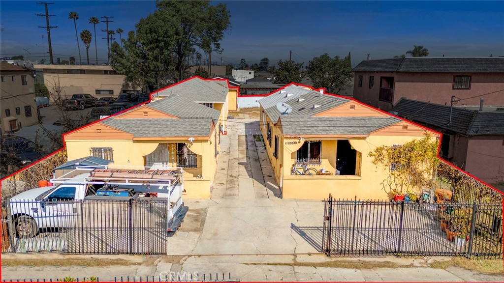 11100 S Normandie Avenue Property Photo 1