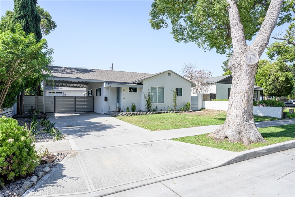 3114 W Wyoming Avenue Property Photo 1