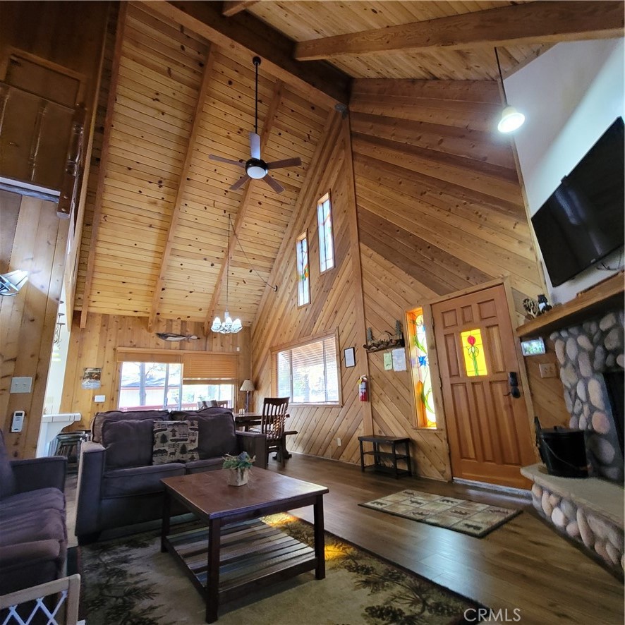 1126 Aleutian Drive Property Photo 40
