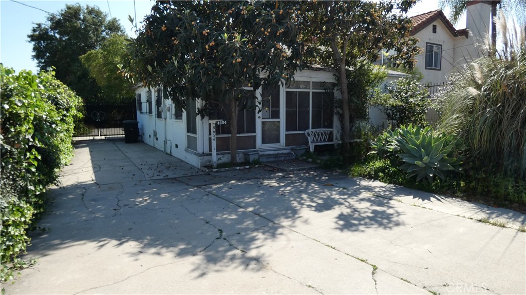 4654 Clara Street Property Photo 1