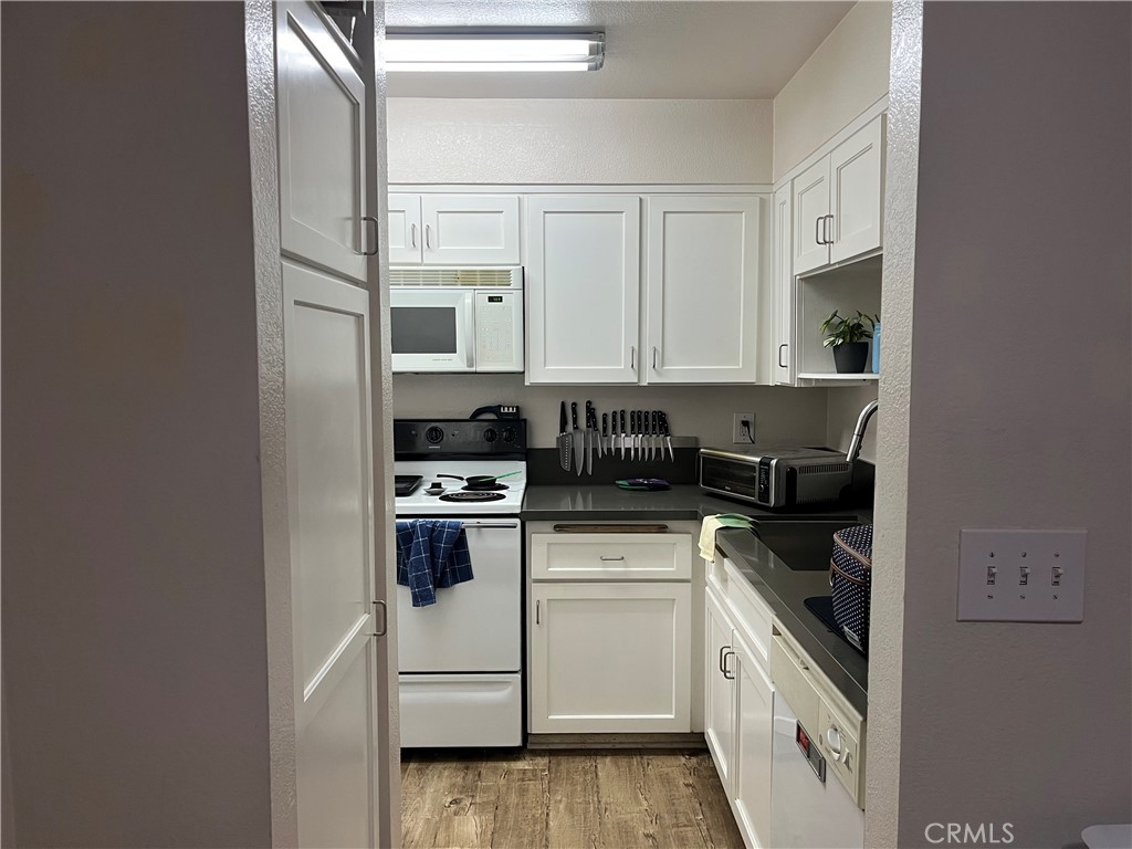 10655 Lemon Avenue 1508 Property Photo 13