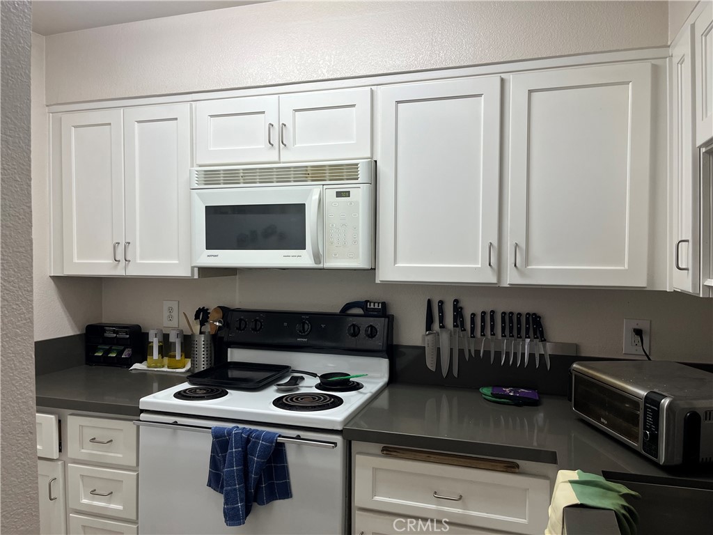 10655 Lemon Avenue 1508 Property Photo 14