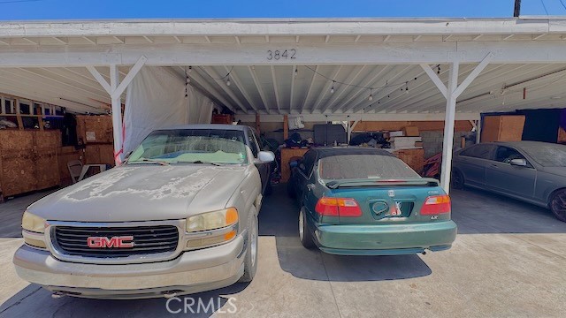 3844 Whiteside Street Property Photo 12