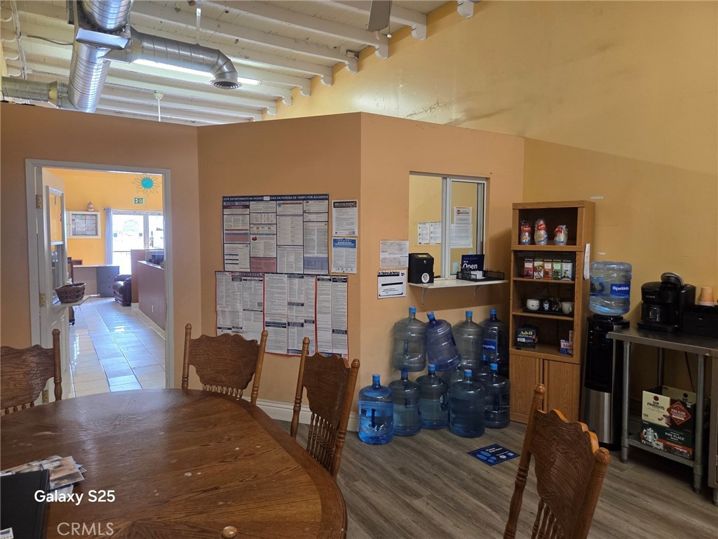 4518 S Western Avenue Property Photo 21