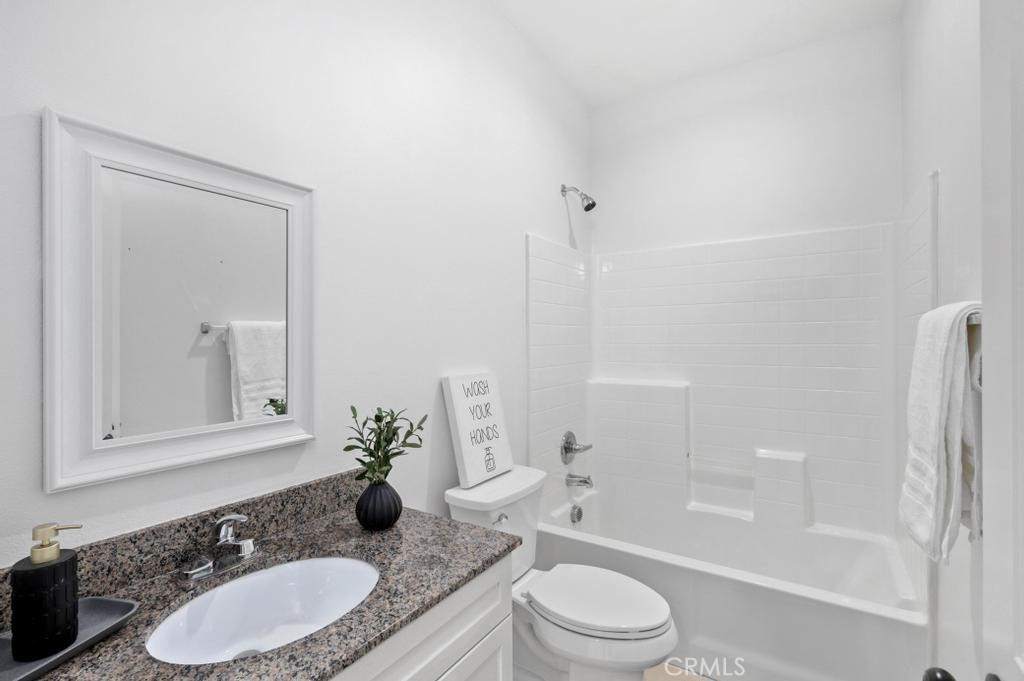 29305 Catalpa Property Photo 20
